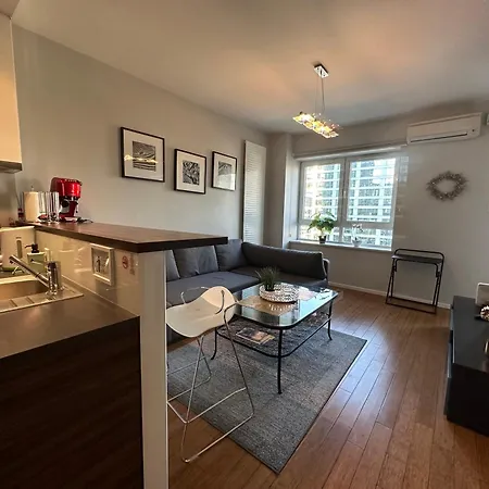 Platinum Towersapartments Parking Apartman *